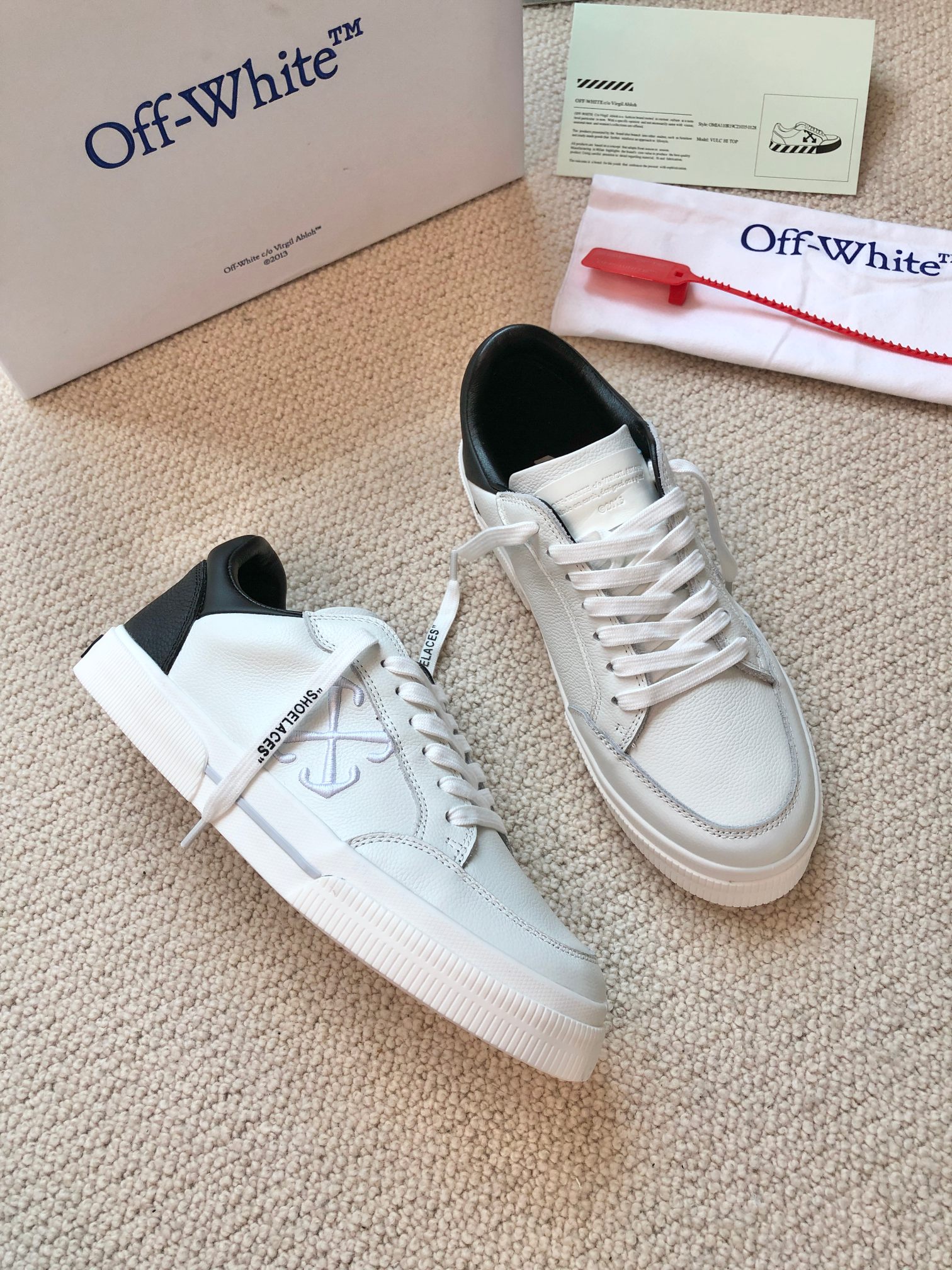 Off White sz35-44 07